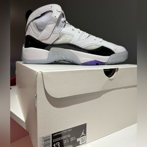Jordan Jumpman Two Trey Size Men’s 13